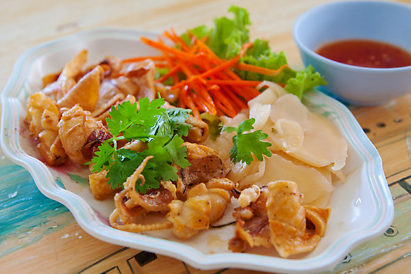 포토 JPG 해외이미지 동물 음식 바다 다이어트 마늘 사람없음 튀김 해산물 오징어 문어 후추 점심식사 해외202004 해외포토 채소 연체동물 건강 식사 수중동물 향신료 파일형식 이미지허브