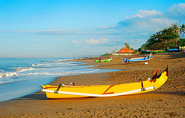 포토 JPG 해외이미지 전통 남자 아시아 모래 파도 바다 섬 여행 자연 하늘 낚시 파노라마 어류 사람 동양인 풍경 해변 사람없음 야외 물 파란색 빛 태양 노란색 마을 일출 맑음 새벽 시골 보트 분위기 어부 발리 인도네시아 장면 낚시꾼 해외202004 해외포토 자연요소 직업 나라 컬러 컨셉 배_교통 레저 날씨 촬영기법 인종 노을 수중동물 생태계 파일형식 이미지허브