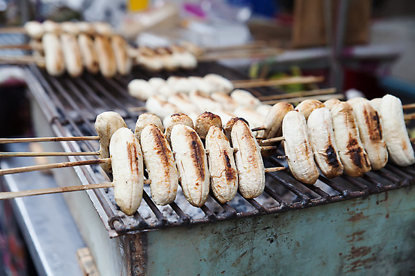 포토 JPG 해외이미지 전통 태국 유리 디저트 바나나 건강 사람없음 컵 빛 갈색 흰색 달콤 그릴 먹기 오브젝트 토스트 수공예 내추럴 성배 핸드메이드 해외202004 해외포토 식기 아시아 음식 빵 컬러 과일 모션 재질 주방용품 맛 공예 파일형식 이미지허브