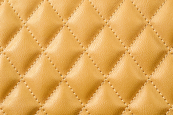 포토 JPG 해외이미지 줄 벽 가구 백그라운드 패턴 벽지 표면 추상 사람없음 소파 화려 황금 실 클래식 바느질 가죽 피부 질감 내추럴 스타일 세련 해외202004 해외포토 생활용품 컨셉 무늬 의자 신체부위 파일형식 이미지허브