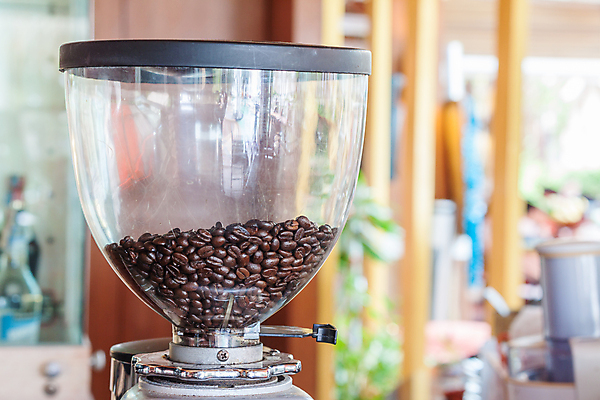 포토 JPG 해외이미지 커피 음료 백그라운드 아침 사람없음 컵 금속 주방 검은색 기계 카페 장비 흰색 아침식사 냄비 오브젝트 만들기 바리스타 에스프레소 고립 철강 카페인 해외202004 해외포토 주간 직업 식기 컬러 모션 재질 상점 식사 솥 파일형식 이미지허브