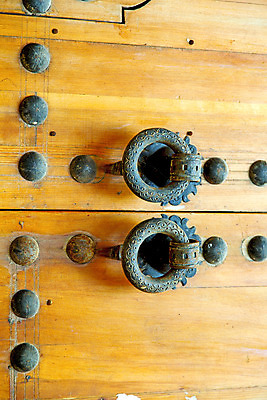 포토 JPG 해외이미지 디자인 백그라운드 컨셉 패턴 건축양식 열쇠 출입구 주택 자물쇠 손잡이 안전 사람없음 건물 목재 장식 갈색 문 수확 골동품 못 화려 닫기 보호 신비 입장 묘사 부식 질감 복고 잠금 보안 대문 볼트 열쇠구멍 모로코 그런지 사생활 옛날 스타일 해외202004 해외포토 나무 건축물 건축 컬러 무늬 농업 재료 모션 아프리카 공구 파일형식 이미지허브