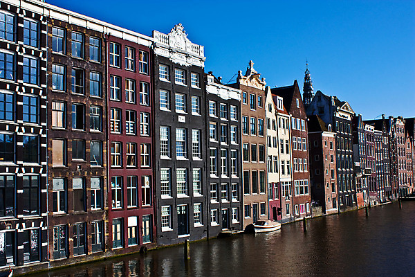 포토 JPG 해외이미지 유럽 여행 건축양식 창문 주택 사람없음 물 여름 강 여행객 도시 네덜란드 운하 암스테르담 옛날 해외202004 해외포토 자연요소 계절 건축 나라 사람 건물 파일형식 이미지허브