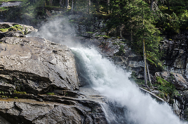 포토 JPG 해외이미지 공원 파도 비즈니스 모션 자연 풍경 사람없음 야외 물 햇빛 태양 환경 힘 봄 폭포 하이킹 젖음 흐름 에너지 가을 개울 해외202004 해외포토 자연요소 계절 공공시설 바다 컨셉 레저 강 생태계 파일형식 이미지허브