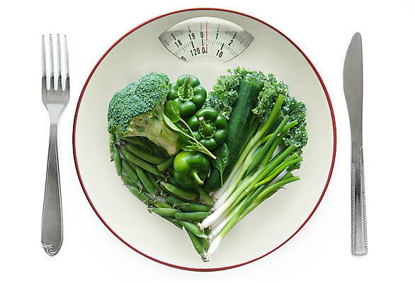 포토 JPG 해외이미지 모양 접시 음식 백그라운드 다이어트 채소 건강 사람없음 모니터 식사 하트 몸무게 브로콜리 자르기 측정 1월 고립 케일 디톡스 해외202004 해외포토 식기 모션 컴퓨터 날짜 파일형식 이미지허브
