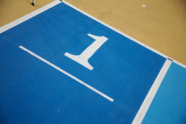 포토 JPG 해외이미지 길 선 스포츠 백그라운드 밭 사람없음 달리기 숫자 경쟁 경기장 끝 시작 질감 대회 선로 전력질주 해외202004 해외포토 문자 컨셉 농업 스포츠시설 모션 파일형식 이미지허브