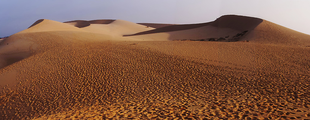 포토 JPG 해외이미지 물결 모래 파도 여행 백그라운드 오렌지 자연 벽지 하늘 건조 따뜻함 피곤 그림자 풍경 사람없음 야외 빨간색 여름 파란색 모래사장 태양 맑음 사막 뜨거움 거친 고독 갈증 모래언덕 사파리 언덕 질감 모로코 해외202004 해외포토 자연요소 계절 감정 바다 컬러 컨셉 과일 아프리카 날씨 생태계 파일형식 이미지허브