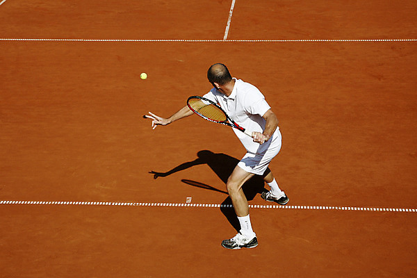 포토 JPG 해외이미지 남자 스포츠 오렌지 공 놀이 성인 사람없음 야외 경쟁 테니스 게임 라켓 테니스공 땅바닥 플레이어 해외202004 해외포토 스포츠용품 컨셉 과일 바닥 사람 구기 테니스용품 파일형식 이미지허브