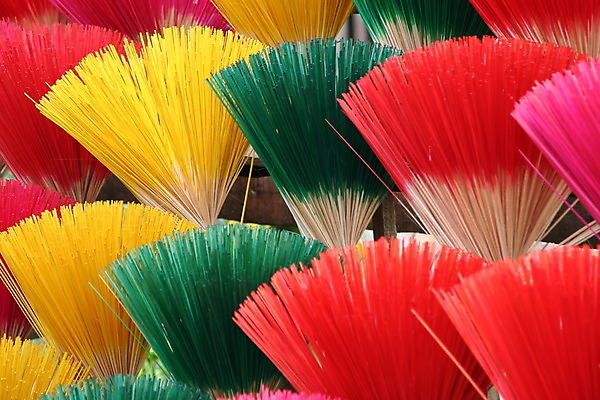 포토 JPG 해외이미지 아시아 여행 동양인 사람없음 컬러풀 막대기 향기 베트남 해외202004 해외포토 나라 컬러 인종 동남아시아 냄새 파일형식 이미지허브