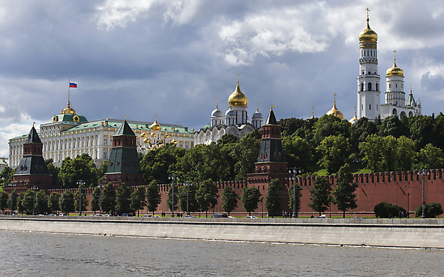 포토 JPG 해외이미지 전통 여행 건축양식 사람없음 강 탑 궁전 도시 러시아 랜드마크 러시아인 모스크바 크렘린궁전 해외202004 해외포토 서양인 건축물 건축 유럽 고건축 크렘린 파일형식 이미지허브