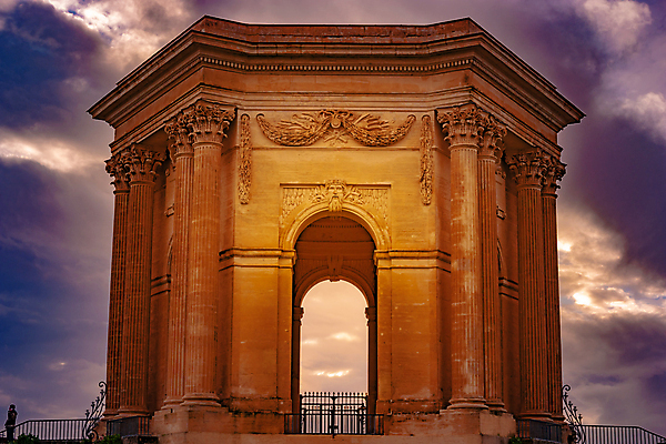 포토 JPG 해외이미지 나무 공원 유럽 여행 건축양식 자연 산 거리 사람없음 야외 건물 초록색 물 맑음 프랑스 골동품 바위 기둥 연못 도시 역사 재산 성자 아치 지역 천연기념물 프랑스어 구름다리 수도교 옛날 제국 공급 스타일 해외202004 해외포토 자연요소 식물 문자 건축물 공공시설 건축 나라 종교 컬러 날씨 금융 돌_바위 다리_건축물 생태계 파일형식 이미지허브