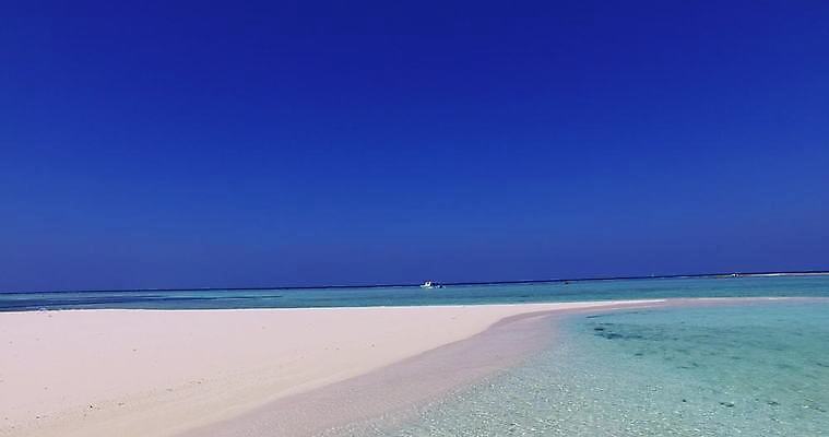 포토 JPG 해외이미지 모래 바다 섬 여행 백그라운드 자연 하늘 휴가 휴식 따뜻함 풍경 사람없음 야외 물 여름 파란색 모래사장 태양 평화 맑음 흰색 석호 몰디브 이국적 터키석 파라다이스 수평선 해외202004 해외포토 자연요소 계절 아시아 컬러 컨셉 날씨 보석 생태계 파일형식 이미지허브