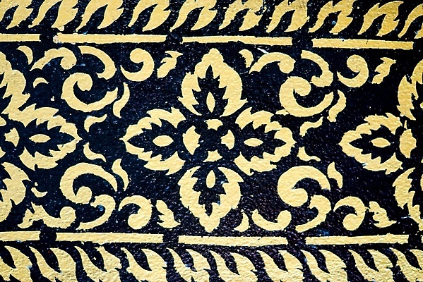 포토 JPG 해외이미지 전통 아시아 문화 잎 패턴 불교 태국 미술 사람없음 장식 빨간색 갈색 골동품 깃발 기둥 황금 고급 심볼 묘사 그림 강렬 옛날 핸드메이드 해외202004 해외포토 식물 건축 나라 종교 컬러 컨셉 무늬 문화예술 파일형식 이미지허브