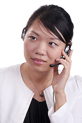 포토 JPG 해외이미지 직업 여자 행복 얼굴 백그라운드 비즈니스 통신 노동자 대화 한명 스마트폰 사무실 판매 헤드폰 신선 자신감 센터 닫기 종업원 전화기 고객 스마트 동료 마이크 텔레마케팅 부름 비서 소통 운영자 주목 헬프 해외202004 해외포토 1 감정 음향기기 컨셉 관계 모션 말하기 사람 신체부위 핸드폰 스마트기기 도움 서비스업 파일형식 이미지허브