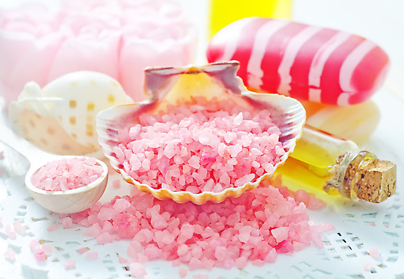 포토 JPG 해외이미지 분홍색 조개 사람없음 장미 숟가락 스파 조개껍데기 오일 스파용품 비누 입욕소금 해외202004 해외포토 꽃 음식 컬러 어패류 수저 위생용품 화장품 미용용품 오브젝트 소금 파일형식 이미지허브