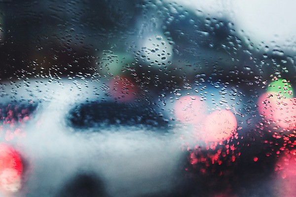 포토 JPG 주간 백그라운드 창문 자동차 풍경 사람없음 야외 가을 비 빗방울 차안 흐림 국내포토 자연요소 계절 육상교통 날씨 비_날씨 파일형식