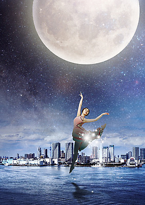 전신 PSD 편집이미지 원피스 여자 바다 포즈 밤하늘 한명 20대 성인 빛 한국인 보름달 춤 도시 야간 성인여자한명만 이미지편집 자연요소 1 옷 하늘 문화예술 사람 동양인 청년 달 여자한명만 성인여자만 파일형식