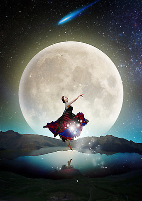 전신 PSD 편집이미지 드레스 여자 호수 포즈 밤하늘 한명 20대 성인 빛 강 한국인 보름달 춤 야간 유성 성인여자한명만 이미지편집 자연요소 1 옷 하늘 문화예술 사람 동양인 청년 달 여자한명만 성인여자만 파일형식