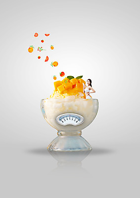 PSD 편집이미지 여자 다이어트 토마토 여름음식 한명 상반신 20대 성인 운동 한국인 날씬함 체중계 모과 망고 과일빙수 의료성형뷰티 성인여자한명만 제철음식 이미지편집 1 음식 채소 과일 건강 사람 동양인 청년 몸매 열대과일 빙수 제철 여자한명만 성인여자만 파일형식 여름_계절