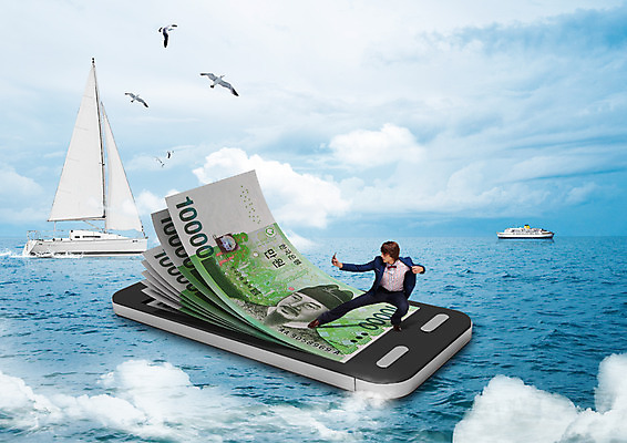 전신 PSD 백인 구름 편집이미지 남자 바다 요트 갈매기 한명 20대 성인 스마트폰 비즈니스맨 만원 돈다발 금융비즈니스 선박 성인남자한명만 이미지편집 자연요소 서양인 1 수상교통 지폐 돈 배_교통 비즈니스 조류 사람 청년 금융 핸드폰 스마트기기 직장인 남자한명만 성인남자만 파일형식