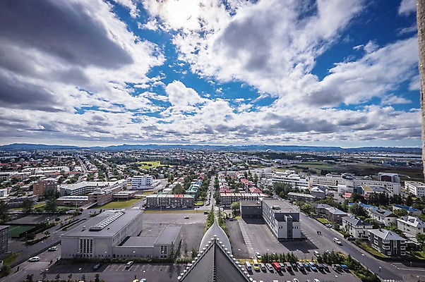 포토 JPG 주간 구름 해외풍경 해외 유럽 하늘 아이슬란드 풍경 사람없음 야외 건물 도시 레이캬비크 국내포토 자연요소 건축물 나라 파일형식