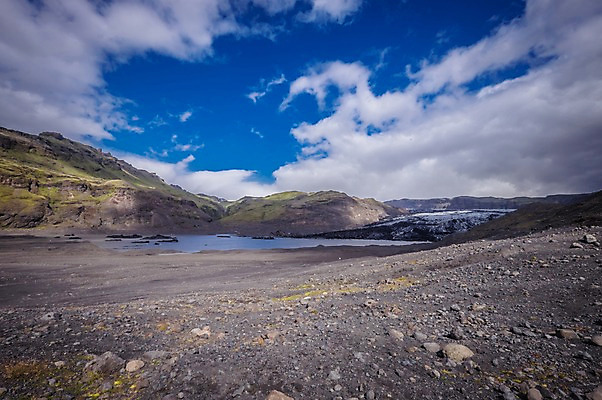 포토 JPG 주간 구름 해외풍경 해외 유럽 호수 자연 하늘 산 아이슬란드 풍경 사람없음 야외 강 자갈길 솔헤이마요쿨 국내포토 자연요소 나라 길 생태계 파일형식