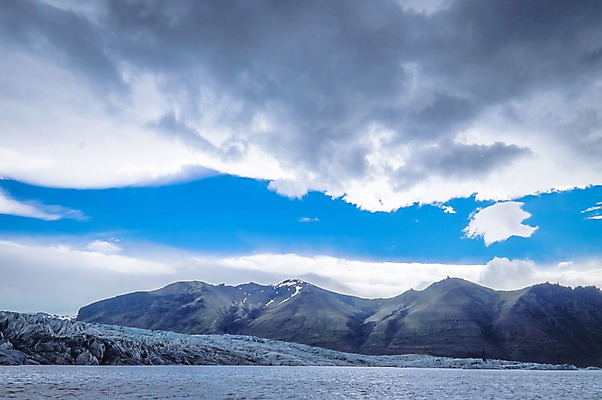 포토 JPG 주간 구름 해외풍경 해외 유럽 호수 자연 하늘 산 아이슬란드 풍경 사람없음 야외 강 트래킹 스카프타펠국립공원 국내포토 자연요소 나라 레저 국립공원 생태계 파일형식