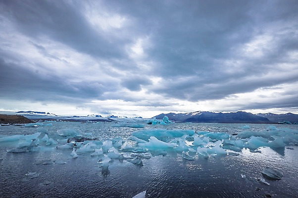 포토 JPG 주간 구름 해외풍경 해외 유럽 호수 자연 하늘 산 아이슬란드 풍경 사람없음 야외 빙하 요쿨살롱 국내포토 자연요소 나라 생태계 파일형식
