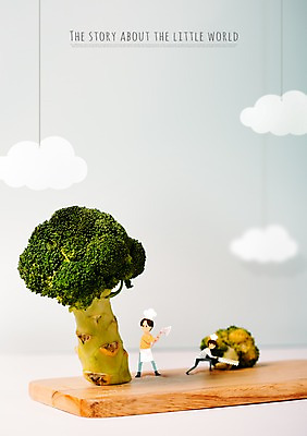 PSD 구름 편집 남자 일러스트 도마 요리사모자 성인 두명 앞치마 미니어처 브로콜리 도끼 톱 소인국 국내일러스트 자연요소 모자_잡화 채소 주방용품 사람 모형 요리사 공구 파일형식