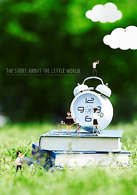 PSD 구름 편집 여자 남자 일러스트 잔디 여러명 성인 책 노트북 미니어처 자명종 책상 소인국 국내일러스트 자연요소 식물 시계 가구 다수 사람 전자제품 모형 알람 파일형식