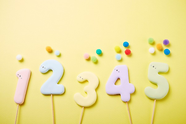 포토 JPG 스튜디오촬영 1 백그라운드 2 실내 3 사람없음 숫자 아기용품 4 5 숫자놀이 국내포토 문자 놀이 내부 오브젝트 파일형식