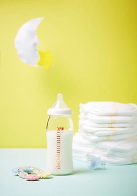 포토 JPG 스튜디오촬영 백그라운드 실내 사람없음 아기용품 젖병 기저귀 딸랑이 국내포토 내부 오브젝트 파일형식