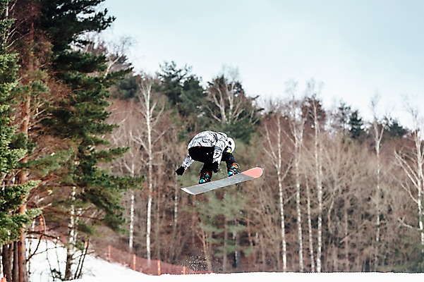 포토 JPG 주간 전신 남자 겨울 스키장 고글 한명 20대 성인 야외 점프 한국인 스노우보드 헬멧 묘기 스키복 스노우보더 용평스키장 청년남자한명만 성인남자한명만 국내포토 자연요소 1 옷 계절 모션 스키 운동선수 사람 동양인 청년 보드_스포츠 보호장비 용평 남자한명만 성인남자만 청년남자만 파일형식
