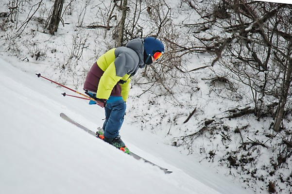 포토 JPG 주간 전신 남자 겨울 스키 스키장 고글 한명 서기 야외 옆모습 30대 설원 한국인 헬멧 스키복 스키선수 폴 활강 용평스키장 성인남자한명만 장년남자한명만 국내포토 자연요소 1 옷 계절 뷰포인트 모션 겨울스포츠 운동선수 눈_날씨 사람 동양인 장년 보호장비 스키용품 용평 남자한명만 성인남자만 장년남자만 파일형식