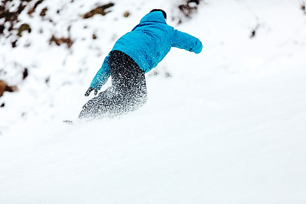 포토 JPG 주간 남자 겨울 스키장 한명 야외 30대 설원 한국인 스노우보드 스키복 스노우보더 활강 눈보라 용평스키장 성인남자한명만 장년남자한명만 국내포토 자연요소 1 옷 계절 스키 운동선수 눈_날씨 사람 동양인 장년 보드_스포츠 용평 남자한명만 성인남자만 장년남자만 파일형식