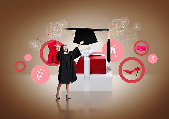 전신 PSD 편집이미지 학생 원피스 여자 교육 구두 가방 학사모 졸업 팔벌리기 불꽃놀이 한명 서기 20대 성인 선물상자 연필 한국인 졸업가운 성인여자한명만 이미지편집 모자_잡화 1 잡화 옷 신발 모션 놀이 학용품 선물 사람 동양인 청년 상자 필기구 가운 여자한명만 성인여자만 파일형식