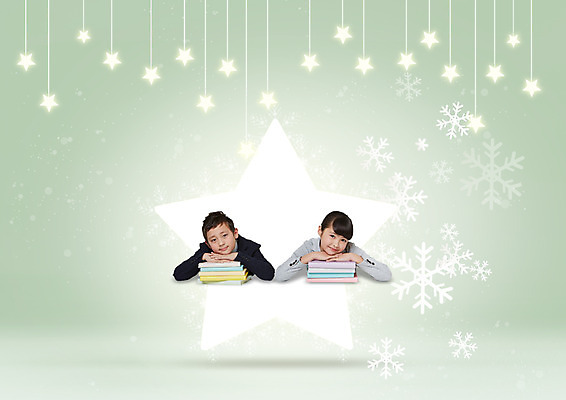 PSD 편집이미지 여자 남자 별 초등학생 엎드리기 눈꽃 상반신 두명 앞모습 책 쌓기 일본인 이미지편집 자연요소 외국인 학생 뷰포인트 모션 눈_날씨 사람 동양인 파일형식