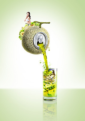 PSD 편집이미지 여자 음식 잔 한명 20대 성인 얼음 주스 한국인 붓기 캔 멜론 의료성형뷰티 멜론주스 이미지편집 자연요소 1 식기 음료 과일 모션 사람 동양인 청년 과일주스 파일형식