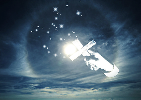 PSD 구름 편집이미지 손 기독교 십자가 하늘 한손 한명 들기 신체부위 빛 이미지편집 자연요소 1 종교 모션 사람 파일형식