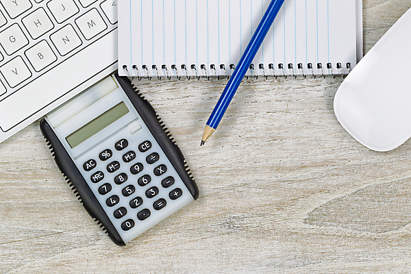 포토 JPG 해외이미지 직업 종이 비즈니스 탁자 모바일 사람없음 목재 가로 금융 컴퓨터 사무실 연필 계산기 정보 흰색 공구 키보드 업무 닫기 쥐 책상 오브젝트 준비 문서 와이파이 머리위 공급 카피스페이스 해외202004 해외포토 나무 컬러 가구 재료 모션 문구용품 학용품 경제 전자제품 필기구 공백 장비 도구 작업 설치류 무선인터넷 파일형식 이미지허브