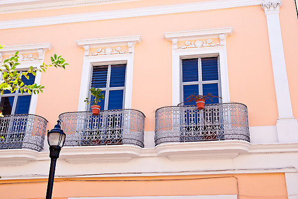 포토 JPG 해외이미지 멕시코 주택 사람없음 건물 가로 컬러풀 발코니 시골 화려 역사 식민지 옛날 해외202004 해외포토 건축물 컬러 컨셉 북아메리카 파일형식 이미지허브