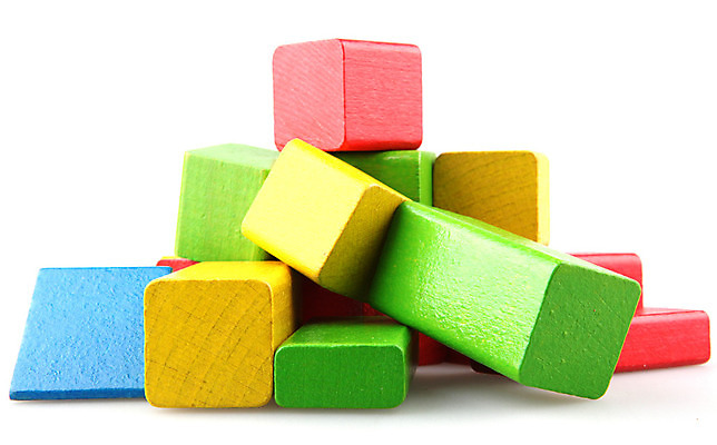 포토 JPG 해외이미지 어린이 놀이 사람없음 목재 컬러풀 장난감 노란색 쌓기 블록 기쁨 가을 게임 아기 놀이터 큐브 고립 해외202004 해외포토 나무 계절 감정 컬러 재료 모션 사람 파일형식 이미지허브