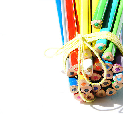 포토 JPG 해외이미지 백그라운드 무지개 창조 사람없음 연필 쪽지 페인트 신용카드 그리기 메시지 편지 신학기 그림 크레파스 고립 해외202004 해외포토 자연요소 모션 학용품 금융 필기구 파일형식 이미지허브