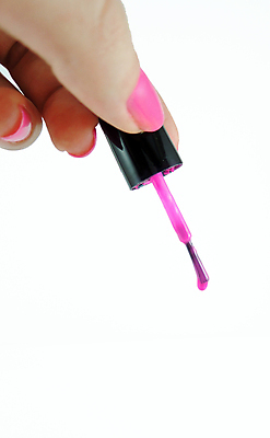 포토 JPG 해외이미지 1 분홍색 백그라운드 컨셉 유리 사람없음 빨간색 빛 반사 유행 페인트 화장품 흰색 못 오픈 화려 고급 닫기 떨어짐 손톱관리 묘사 사인 만들기 광택 고립 니스 돌봄 해외202004 해외포토 컬러 모션 재질 뷰티 공구 네일아트 파일형식 이미지허브