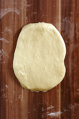 포토 JPG 해외이미지 음식 빵 백그라운드 재료 탁자 피자 요리 사람없음 목재 쿠키 케이크 주방 식사 이탈리아 빵집 흰색 기구 신선 막대기 정상 낟알 밀 굽기 먹기 준비 날것 상승 반죽 롤 밀가루 롤러 먼지 레시피 이스트 제빵사 페스츄리 핸드메이드 해외202004 해외포토 나무 직업 유럽 컬러 가구 컨셉 모션 디저트 곡류 패스트푸드 서양음식 상점 가루 구이 파일형식 이미지허브