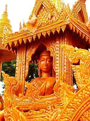 포토 JPG 해외이미지 전통 아시아 종교 문화 선 조각 여행 백그라운드 불교 건축양식 태국 불 휴가 미술 사람없음 컬러풀 노란색 머리 축제 기도 용 축하 사찰 고급 치아 승려 연도 명상 천연기념물 몬스터 신앙심 스타일 디테일 해외202004 해외포토 자연요소 건축 나라 컬러 컨셉 종교건축 문화예술 신체부위 소화기관 성직자 파일형식 이미지허브