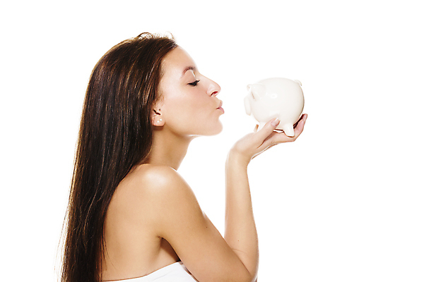 포토 JPG 해외이미지 백인 라이프스타일 여자 백그라운드 컨셉 돈 비즈니스 키스 갈색머리 한명 사람 성인 옆모습 금융 경제 달러 기쁨 저축 돼지저금통 유로 흰색 돼지 절약 재산 수집 피부 긍정 해외202004 해외포토 서양인 1 헤어스타일 감정 뷰포인트 컬러 포유류 생활 신체부위 저금통 애정표현 파일형식 이미지허브