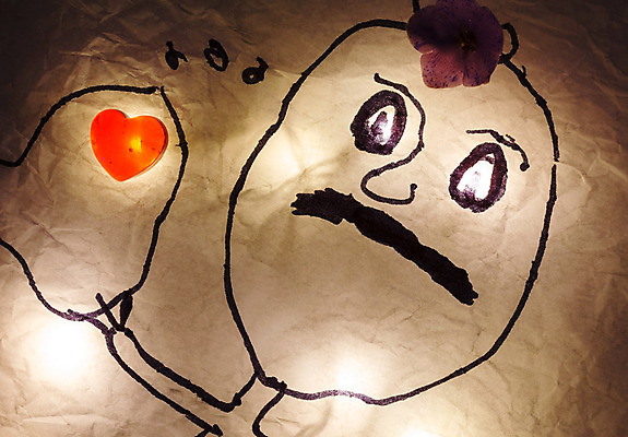 포토 JPG 해외이미지 라이프스타일 손 감정 종이 컨셉 결혼식 남편 새로움 아이디어 발렌타인데이 선물 사랑 미술 사람 성인 사람없음 빨간색 약 흰색 하트 표현 잡기 업무 자신감 선택 보호 심볼 동료 그림 기회 열정 돌봄 정중 스타일 해외202004 해외포토 모양 컬러 결혼 의학 관계 모션 데이이벤트 문화예술 생활 신체부위 작업 파일형식 이미지허브