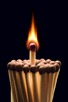 포토 JPG 해외이미지 컨셉 불 추상 불꽃놀이 안전 경기 사람없음 목재 빨간색 빛 세트 갈색 노란색 검은색 어둠 힘 활발 에너지 손전등 뜨거움 그룹 야간 위험 폭발 폭발물 심볼 메인 리더 흙더미 제비 연소 고립 기본 유황 처음 통일 화상 해외202004 해외포토 자연요소 나무 무기 스포츠 컬러 무늬 재료 놀이 조류 조명 흙 상처 파일형식 더미 이미지허브