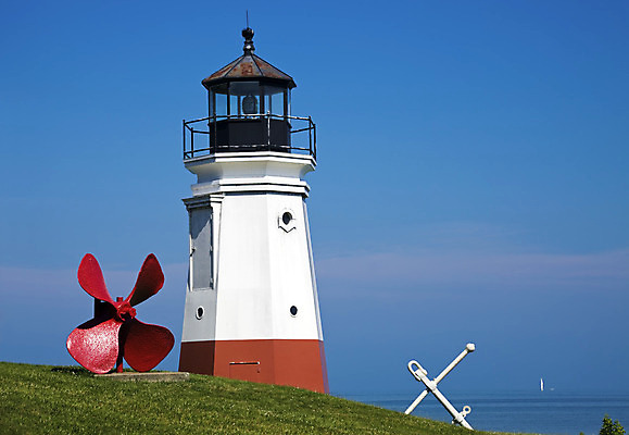 포토 JPG 해외이미지 호수 등대 사람없음 빨간색 미국 흰색 닻 해외202004 해외포토 컬러 북아메리카 파일형식 이미지허브